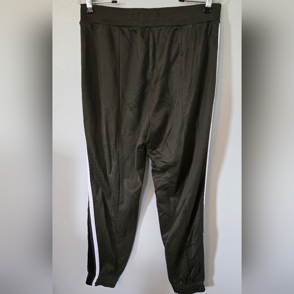 Hollister Olive Green Jogger Pants Size Large - Picture 2 of 8